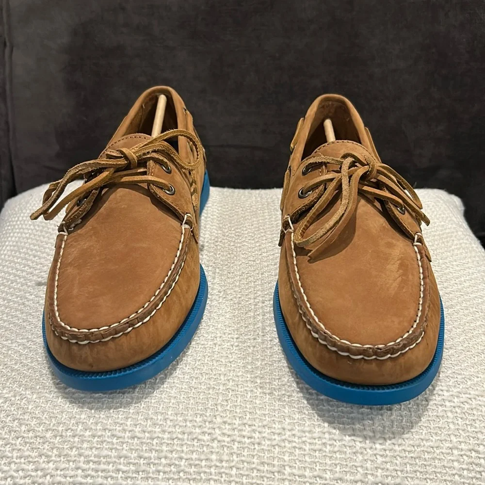 Just Like Sebago’s !! Froats Brown Nubuck Leather W/Blue Rubber Soles Boat Shoes